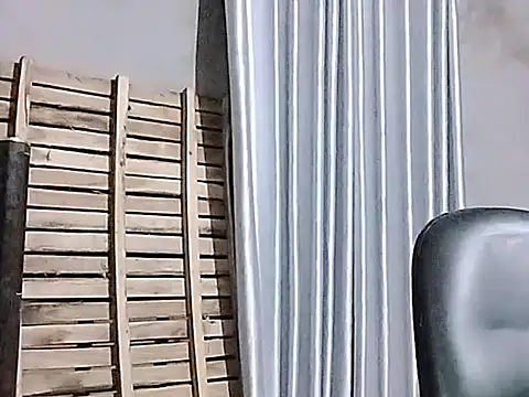 Snapshot of Siglemom_sexy chatting on October 31, 2025, 8:38 pm Siglemom sexy online show from October 31, 2025, 8:38 pm