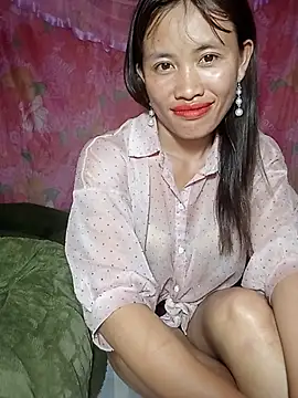 Snapshot of rubi_bae chatting on June 28, 2026, 12:28 am rubi bae online show from June 28, 2026, 12:28 am