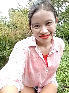 Snapshot of rubi_bae chatting on October 29, 2025, 4:33 am rubi bae online show from October 29, 2025, 4:33 am