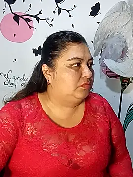 curvy diva  online show from November 23, 2025, 7:40 am