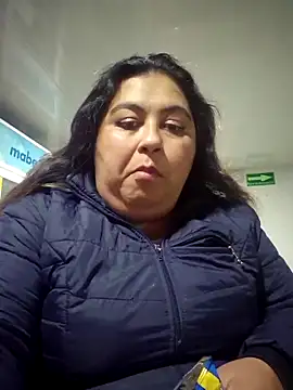 curvy diva  online show from October 17, 2025, 11:06 pm