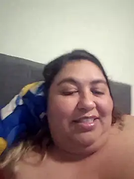 curvy diva  online show from September 30, 2025, 2:06 am