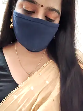 Snapshot of saritha29 chatting on May 20, 2026, 5:37 am saritha29 online show from May 20, 2026, 5:37 am
