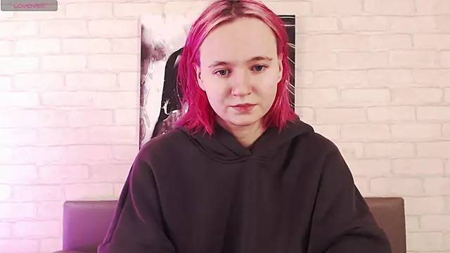 Snapshot of Ericha_Stone chatting on September 29, 2025, 1:23 am Ericha Stone online show from September 29, 2025, 1:23 am