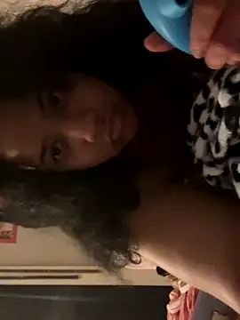 Snapshot of StylishEchium chatting on November 16, 2025, 6:45 pm StylishEchium online show from November 16, 2025, 6:45 pm