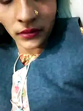 Snapshot of Pahadi_couple chatting on November 6, 2025, 9:57 am Pahadi couple online show from November 6, 2025, 9:57 am