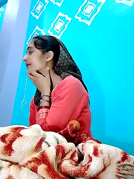 Snapshot of Pahadi_couple chatting on October 27, 2025, 9:16 pm Pahadi couple online show from October 27, 2025, 9:16 pm