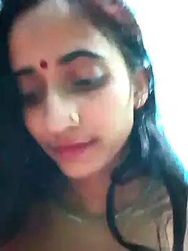 Snapshot of Pahadi_couple chatting on October 7, 2025, 9:21 am Pahadi couple online show from October 7, 2025, 9:21 am