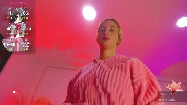 Snapshot of Emilywillis8 chatting on October 25, 2025, 12:28 pm Emilywillis8 online show from October 25, 2025, 12:28 pm