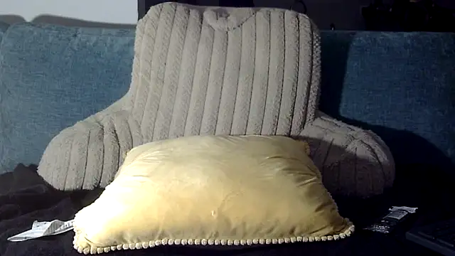 Snapshot of stressreliever94 chatting on November 7, 2025, 8:52 am stressreliever94 online show from November 7, 2025, 8:52 am