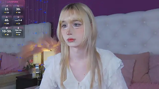 cutetomie online show from May 6, 2026, 9:08 pm