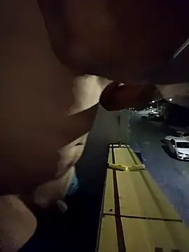 Snapshot of bomcasal chatting on April 4, 2026, 11:00 pm bomcasal online show from April 4, 2026, 11:00 pm