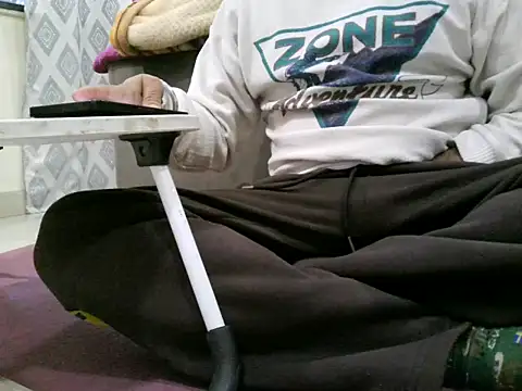 Snapshot of sexypunjabi26 chatting on December 15, 2025, 10:43 am sexypunjabi26 online show from December 15, 2025, 10:43 am