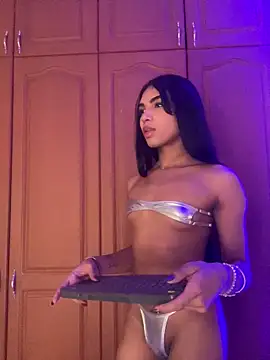 Snapshot of VeronicaSaenzx chatting on November 28, 2025, 7:58 pm VeronicaSaenzx online show from November 28, 2025, 7:58 pm