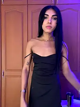 Snapshot of VeronicaSaenzx chatting on November 30, 2025, 7:03 pm VeronicaSaenzx online show from November 30, 2025, 7:03 pm