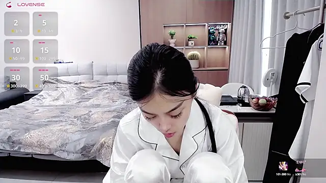 Snapshot of Xiao-zuzongl chatting on October 8, 2025, 4:03 am Xiao-zuzongl online show from October 8, 2025, 4:03 am