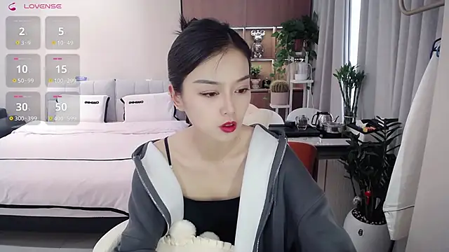 Snapshot of Xiao-zuzongl chatting on November 27, 2025, 2:34 am Xiao-zuzongl online show from November 27, 2025, 2:34 am