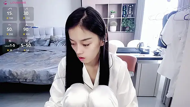 Snapshot of Xiao-zuzongl chatting on October 2, 2025, 4:16 am Xiao-zuzongl online show from October 2, 2025, 4:16 am