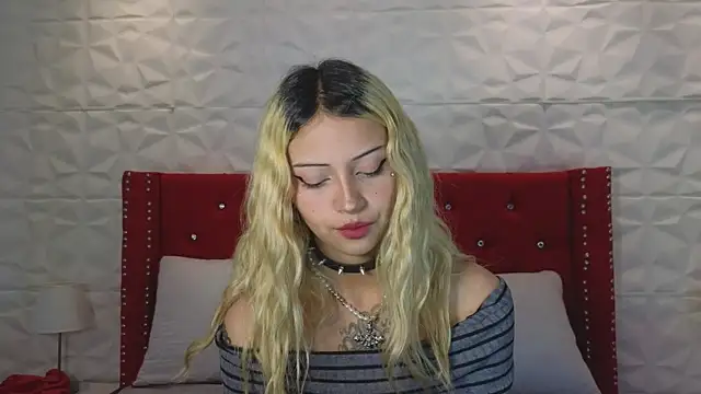 Lucy n pink online show from October 24, 2025, 5:12 pm