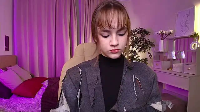 Snapshot of Jamie_Chung chatting on December 4, 2025, 1:04 am Jamie Chung online show from December 4, 2025, 1:04 am