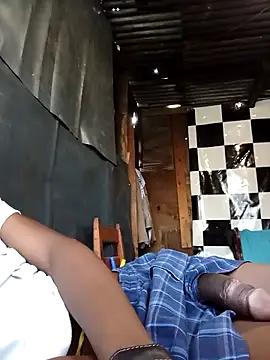 Snapshot of phumlanisanka chatting on March 4, 2026, 3:31 pm phumlanisanka online show from March 4, 2026, 3:31 pm