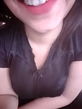 Snapshot of Dimple_sexxy chatting on November 18, 2025, 4:16 am Dimple sexxy online show from November 18, 2025, 4:16 am