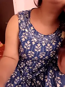 Dimple sexxy online show from March 5, 2026, 7:49 am