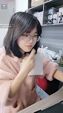Snapshot of titty150150 chatting on September 18, 2025, 2:20 pm titty150150 online show from September 18, 2025, 2:20 pm