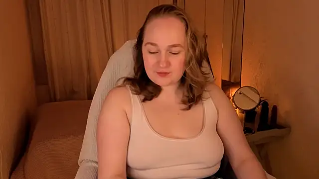 Kitty Rest  online show from May 3, 2026, 9:03 am