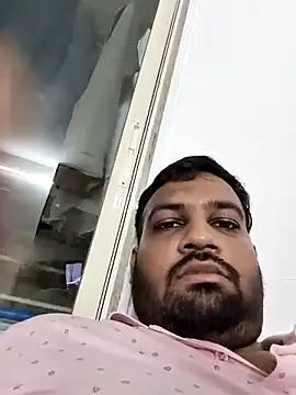 Snapshot of vinay_smalldick chatting on May 19, 2026, 2:46 pm vinay smalldick online show from May 19, 2026, 2:46 pm
