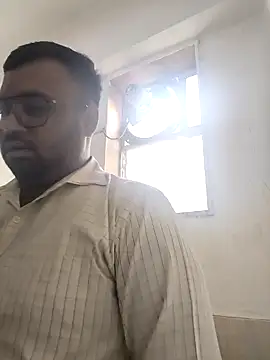 Snapshot of vinay_smalldick chatting on July 13, 2026, 12:15 pm vinay smalldick online show from July 13, 2026, 12:15 pm