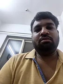 Snapshot of vinay_smalldick chatting on June 9, 2026, 2:40 pm vinay smalldick online show from June 9, 2026, 2:40 pm