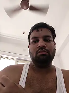 Snapshot of vinay_smalldick chatting on June 4, 2026, 6:07 am vinay smalldick online show from June 4, 2026, 6:07 am