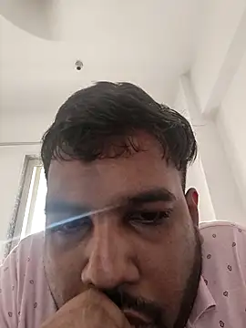 Snapshot of vinay_smalldick chatting on July 10, 2026, 3:50 am vinay smalldick online show from July 10, 2026, 3:50 am