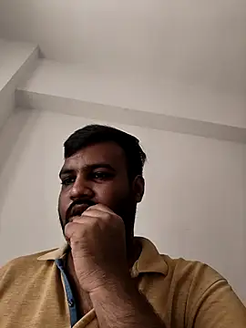 vinay smalldick online show from April 29, 2026, 5:00 am