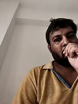 Snapshot of vinay_smalldick chatting on June 28, 2026, 3:24 am vinay smalldick online show from June 28, 2026, 3:24 am