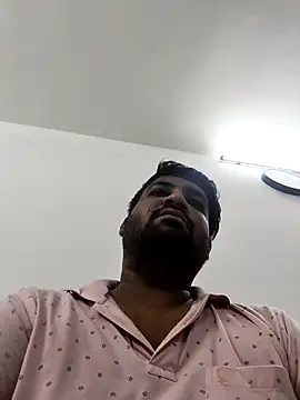 Snapshot of vinay_smalldick chatting on June 11, 2026, 3:42 pm vinay smalldick online show from June 11, 2026, 3:42 pm