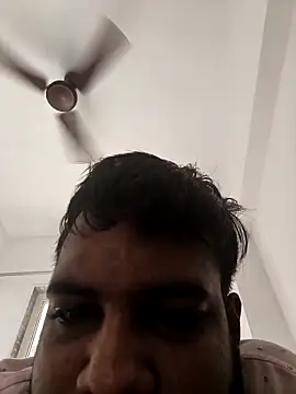 vinay smalldick online show from May 2, 2026, 3:45 am