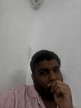 Snapshot of vinay_smalldick chatting on July 2, 2026, 3:51 pm vinay smalldick online show from July 2, 2026, 3:51 pm