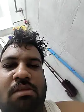 Snapshot of vinay_smalldick chatting on July 25, 2026, 12:51 am vinay smalldick online show from July 25, 2026, 12:51 am