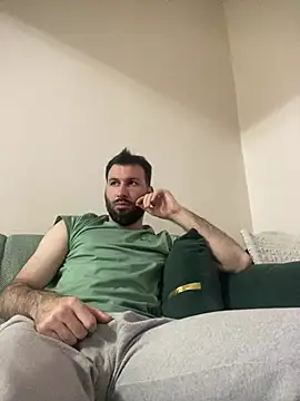 Snapshot of speddy34 chatting on June 1, 2026, 6:29 pm speddy34 online show from June 1, 2026, 6:29 pm