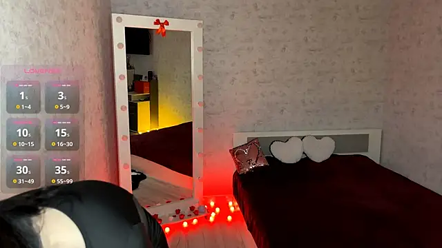 FakeLamb online show from February 20, 2026, 9:17 pm