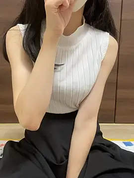 Snapshot of yayoi_jp chatting on June 28, 2026, 4:02 pm yayoi jp online show from June 28, 2026, 4:02 pm