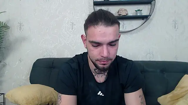 Snapshot of DanyelCarter chatting on November 6, 2025, 7:07 pm DanyelCarter online show from November 6, 2025, 7:07 pm