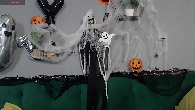 Snapshot of DanyelCarter chatting on October 28, 2025, 6:40 pm DanyelCarter online show from October 28, 2025, 6:40 pm