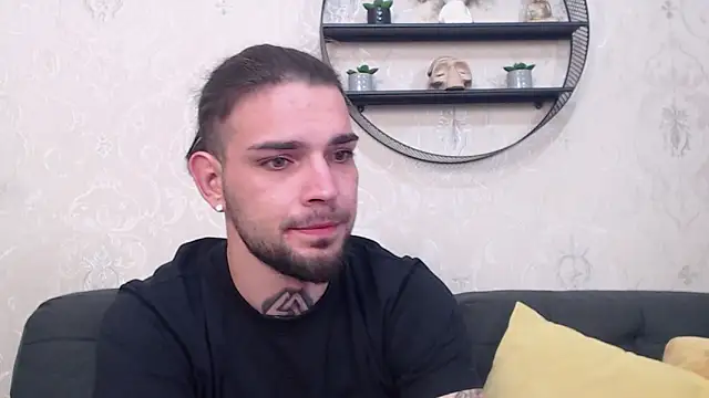 Snapshot of DanyelCarter chatting on November 8, 2025, 10:57 pm DanyelCarter online show from November 8, 2025, 10:57 pm