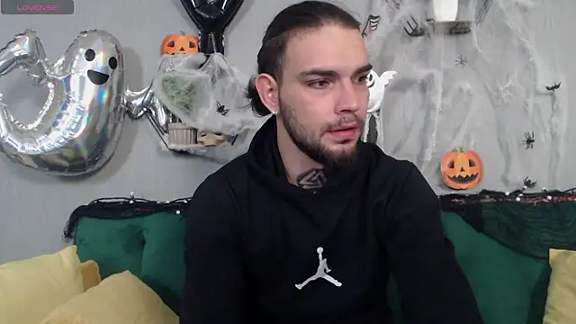 Snapshot of DanyelCarter chatting on October 26, 2025, 7:47 pm DanyelCarter online show from October 26, 2025, 7:47 pm