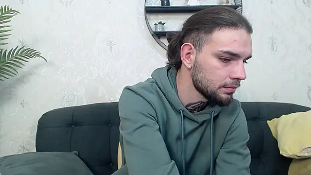 Snapshot of DanyelCarter chatting on November 11, 2025, 7:08 pm DanyelCarter online show from November 11, 2025, 7:08 pm