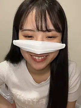 av nanashi online show from October 10, 2025, 12:17 pm