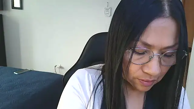 LissafeetHott online show from July 3, 2026, 8:48 pm